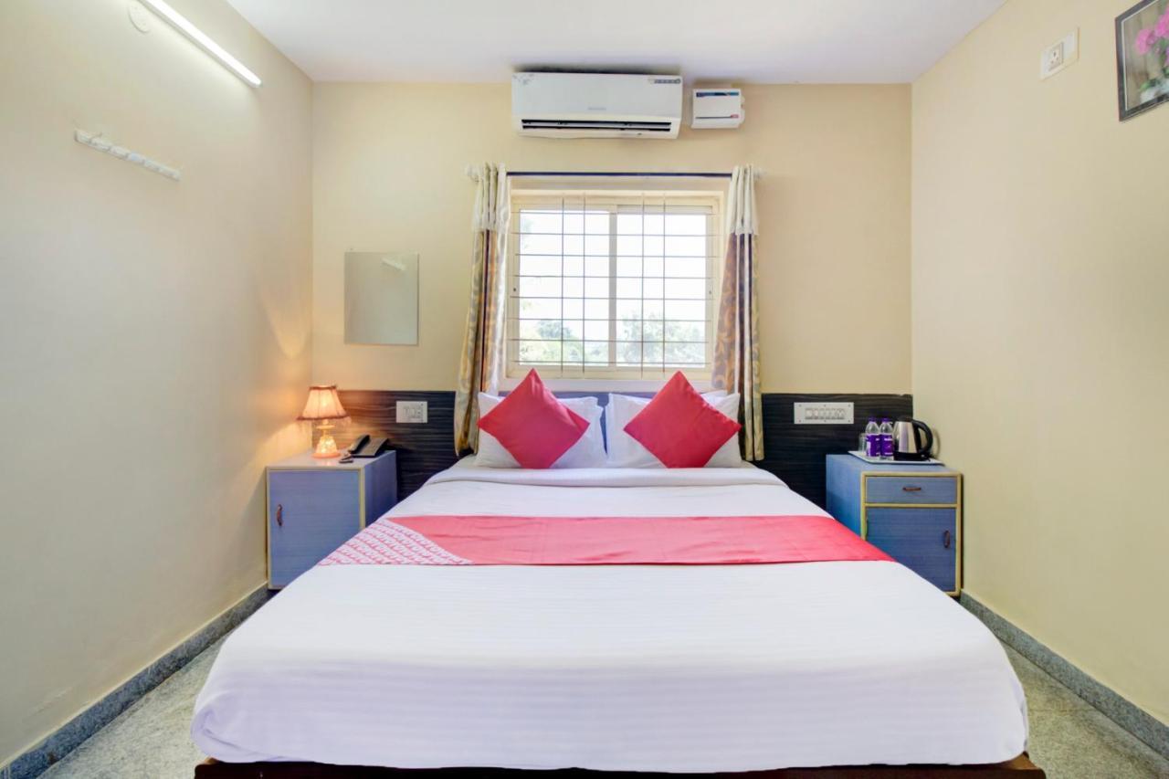 OYO 75854 Hotel Harsha Residency Bangalore Esterno foto